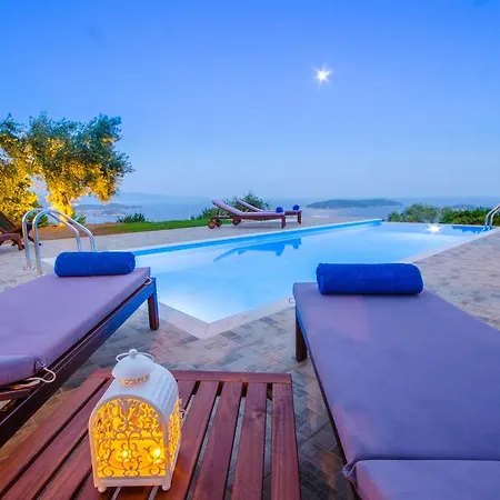 Azure Villa